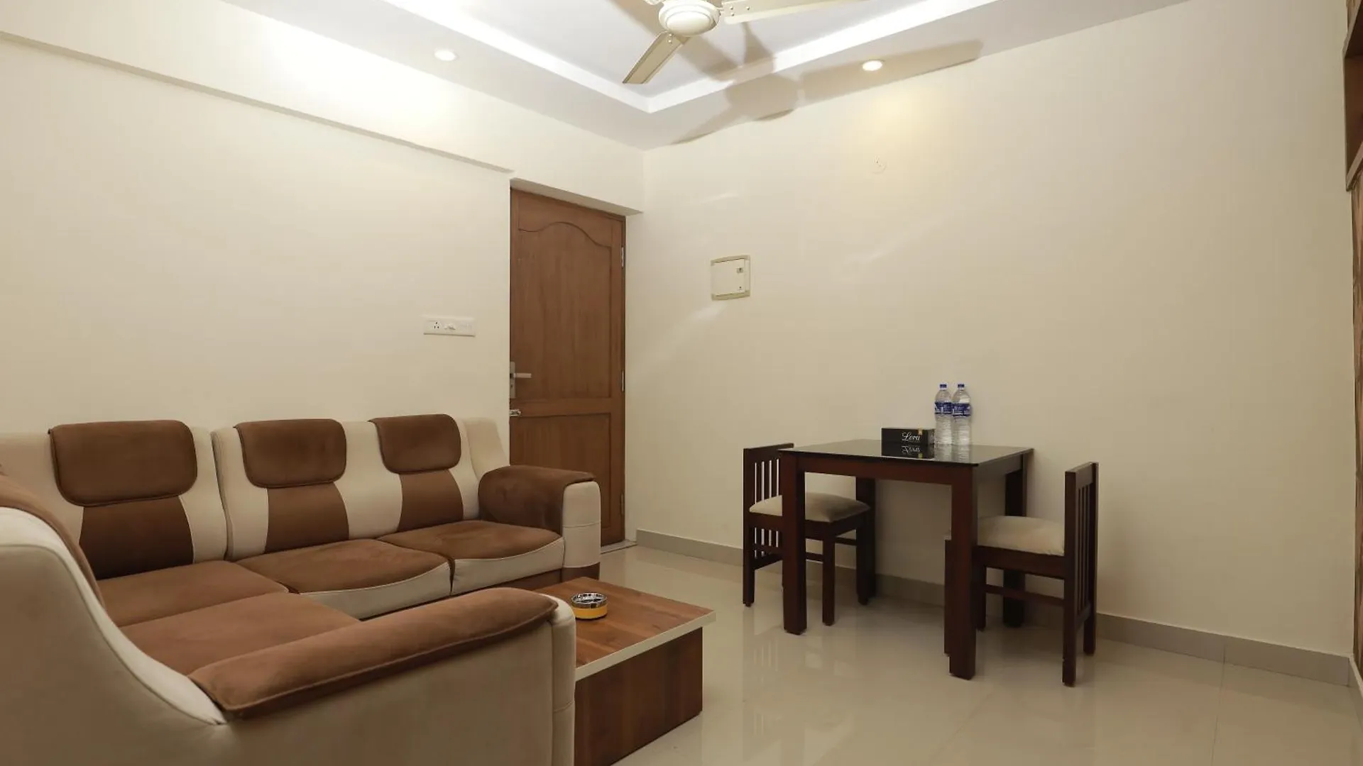 Apartment Lavender Airport Suite Nedumbassery